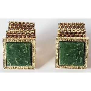 VTG Cuff Links MCM Jade Green Stone Square Ribbed Gold Tone Mesh Wrap Post Close